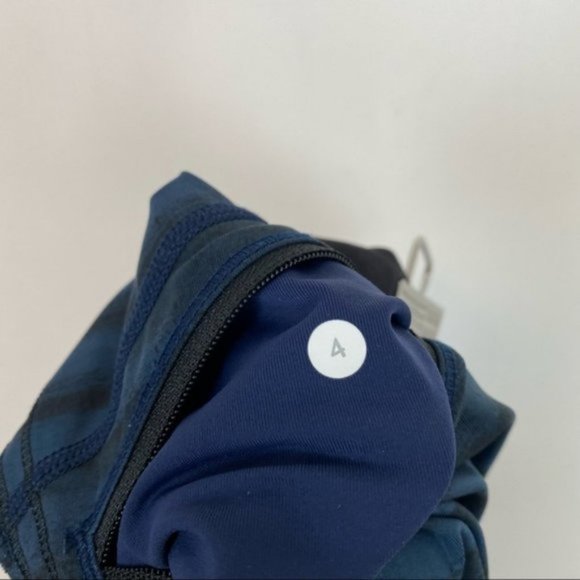 Lululemon | Top Speed Crops Good Vibes Deep Navy Black Size 4 - Picture 8 of 9